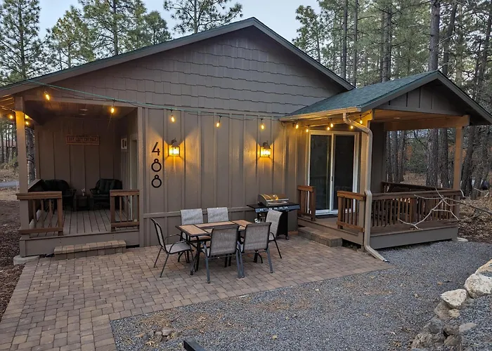 Cozy Cottage 2Bd/2Ba, 2 Covered Decks, Patio Dinning, Newly Built!